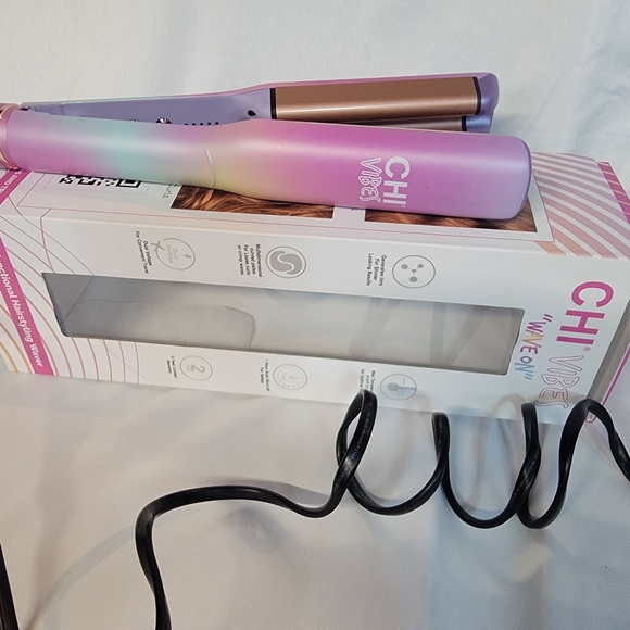 Chi Other - CHI Vibes Pink Hair "Wave On"